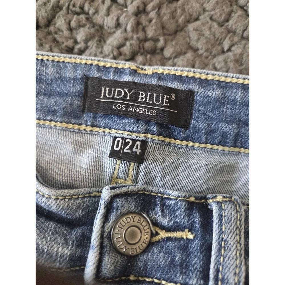 Judy Blue Women's Skinny Jeans Light Wash Stretch Mid Rise Size (Measure 13x26)‎